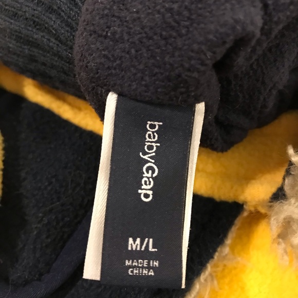 Baby Gap Boys Trapper Hat and Mittens - Picture 5 of 5